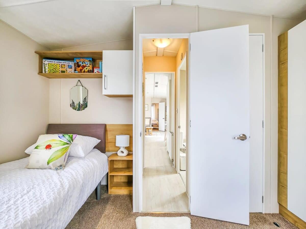 Escape To Paradise At Pevensey Bay Holiday Park 13 Woodland Walk别墅 外观 照片